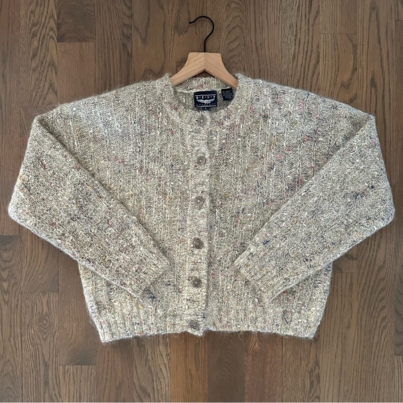 Vintage Sweaters - Vintage Mohair Blend Melange Knit Cardigan Sweater in Heather Oatmeal Large